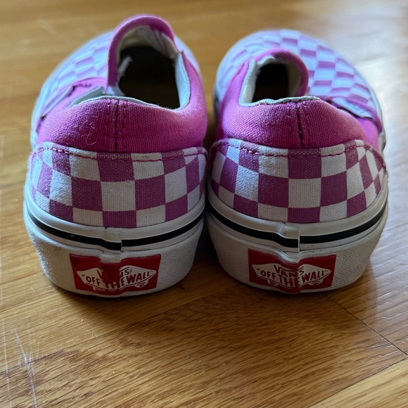 Vans Pink Checkered Sneakers - Slip On - Picture 3 of 5
